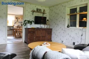 Cozy Farm Cottage near Romme Alpin and Other Outdoor Activities in Dalarna Free WIFI Free Parking - Image 3