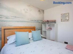 Hideaway - Image 3