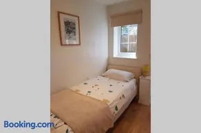 Cosy, self contained annex - Image 5