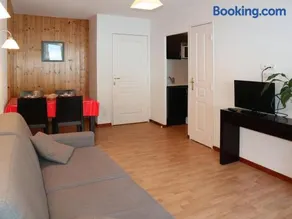 Bel appartement avec piscine, sauna et hammam, 1 chambre, parking, animaux admis, wifi - FR-1-322-46 - Image 4