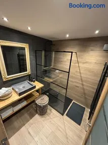 Guesthouse 66 - Image 4