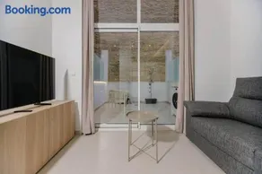 Céntrico Loft con terraza. Apt 3 - Image 3