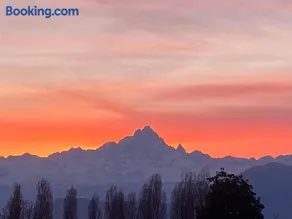 Tramonto sul Viso "Dormire ai piedi del Monviso vicino a Saluzzo" - Image 1