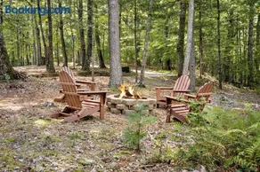 Hot Tub Deck Screened Porch Fire Pit & WiFi - Image 5