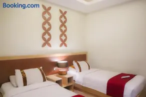 Mawar Asri Hotel - Image 2