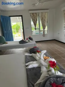 Garden Reef Bungalows - Image 5