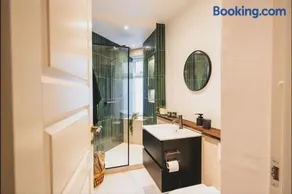 Luxury apartment with a view of the castle lake - 3 rooms - Image 2