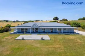 Oceanview On the Hill - Image 2