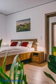 Malomfészek Apartman - Image 4