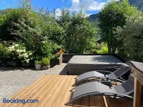 Chalet Belle Folie - Image 1