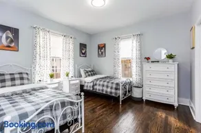 2 Bedroom Apartment Near Bristol Center - Image 4