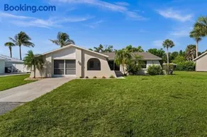 Beautiful, Accessible Venice Home near the beach and Historic Venice Downtown - Image 1