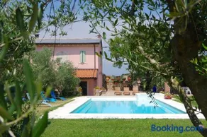 Agriturismo La Casa Del Mandorlo - Image 2