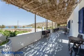 Martin's Beach House - Image 3