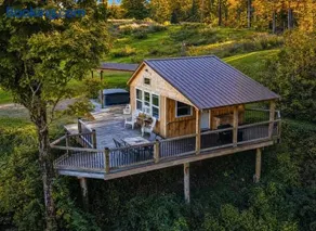 Cabin Getaway - Hot Tub, Scenic Views, Hiking - Image 1