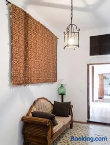Luxurious Villa in Córdoba + Pool - Image 3
