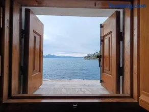 Μπροστά στο ναυάγιο Καλή τύχη - Image 3