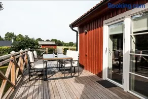 Welcome to our charming accommodation in the countryside! - Image 3