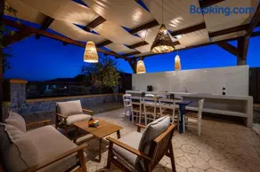 Bougan Villa - Image 2