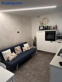 Suite 31 - Image 2