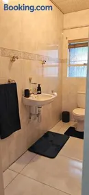 Peaceful Stay - Family Deluxe - Image 5