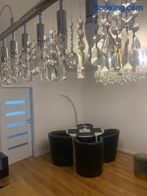 Vienna Luxury Dream Home - Image 5