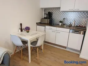 1 Zimmer Apartment Ratingen Ost - Image 1