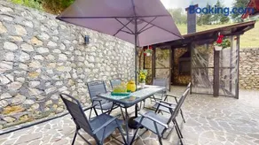 Eden Chalet - Image 2