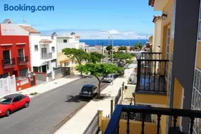 Casa Totalmente Renovada en Zona muy Tranquila!!! Vistas al Mar y Montaña - Image 1