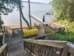 Family Shoreline Hideaway - Image 4