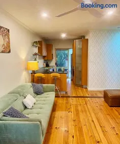 Beachside Bungalow with Sauna - 15 mins from the city - Image 2