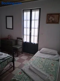Koralia Apartments - Image 4
