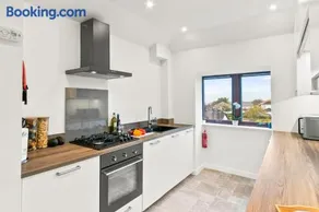 Aspen Apartment - Image 5
