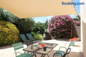 Charmant T2 classé 3 étoiles jardin arboré climatisé parking - Image 3