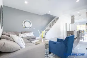 Modern 4-Bedroom Townhouse with Pool! - Image 2
