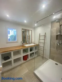 Maison avec piscine bord de mer - Image 2