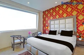 Super Townhouse by OYO Old Kalka Ambala Road Formerly Viraj inn - Image 4