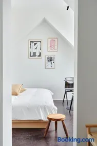 Edgar Guesthouse - Image 2