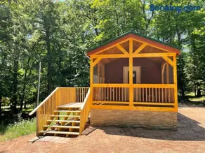 Bear Cub Cabin is a cozy 1 bedroom and loft oasis - Image 3