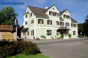 Gasthof Wagner Restaurant-Pension - Image 2