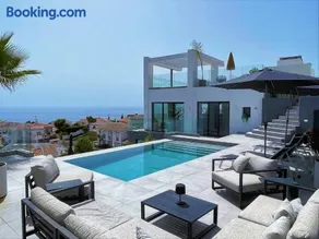 Villa Colina del Mar - With Heated Pool & Luxurious View near the beach - Image 1