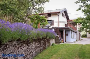 Podgozd Holiday House - Image 1