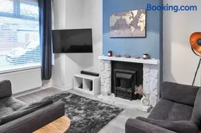 Host & Stay - Thurstane Street - Image 2