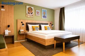 Große Familienwohnung nahe Europa-Park mit Terasse & Garten - Image 3