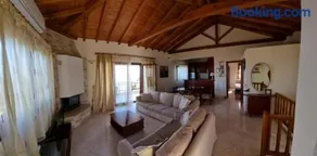 Stathi's House - Image 4