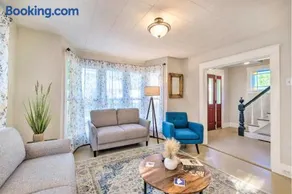 Charming Bingham Home Near Outdoor Adventure, Pet Friendly! - Image 1
