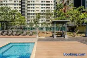 Spacious 3BR Condo in Residensi Suasana Damai - Image 5