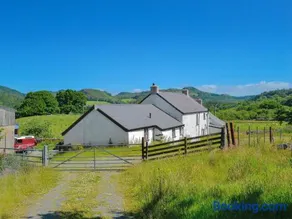 Bryn Gefeiliau - Image 1