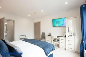 Causeway guest accommodation - Image 3