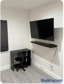 Dania Club Luxury Rentals - Image 5